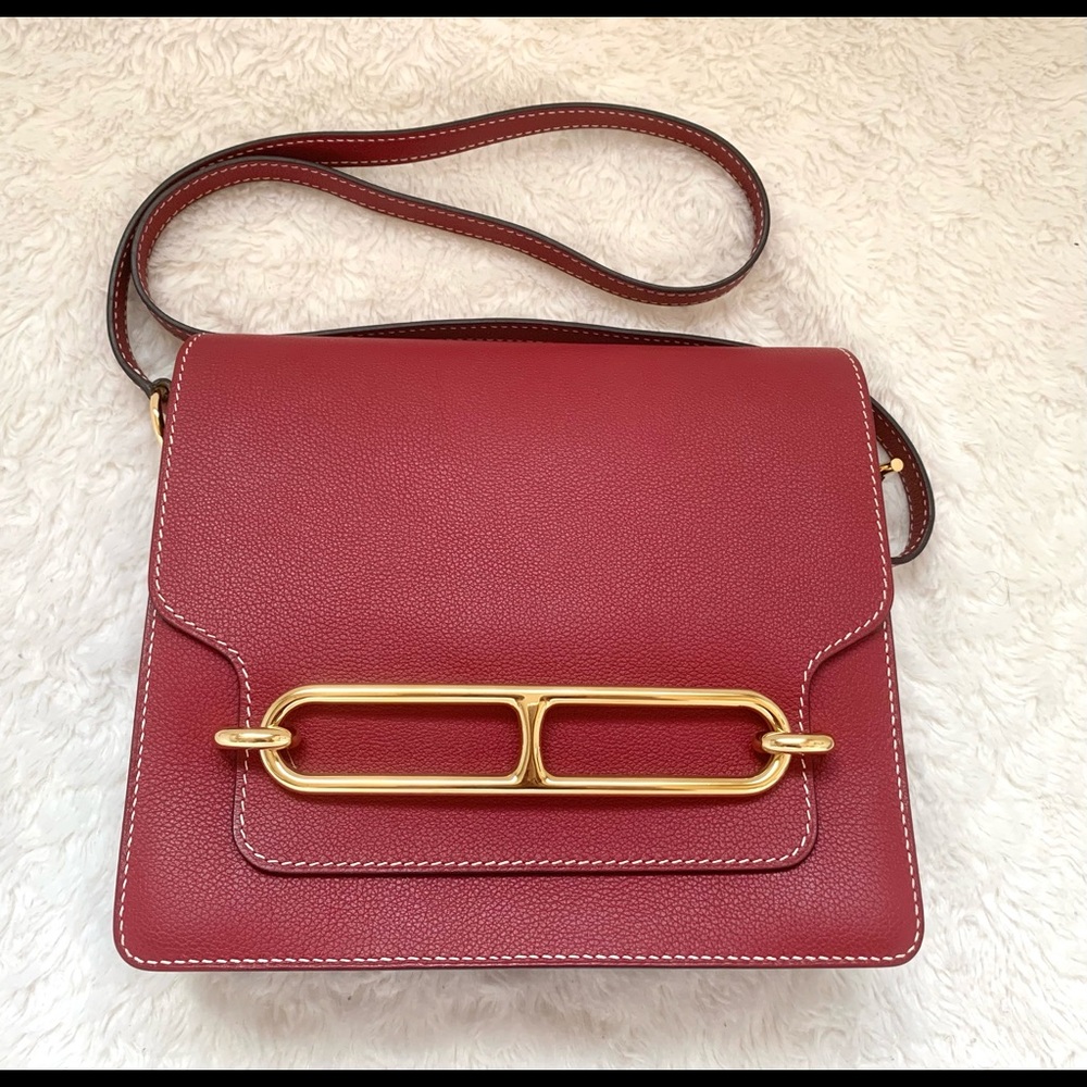 HERMES
Taurillon Clemence Sac Roulis 23 Rouge